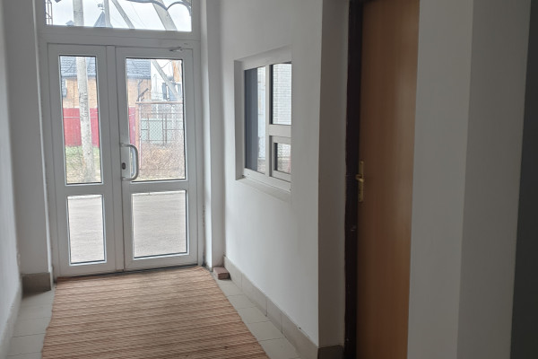 Действующий завод по производству безалкогольных напитков, минеральной воды и кукурузных палочек